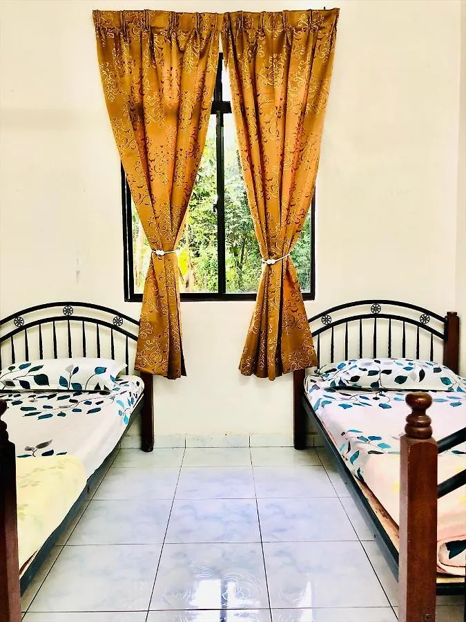 Σπίτι διακοπών Homestay D'Art Container Balik Pulau Μαλαισία